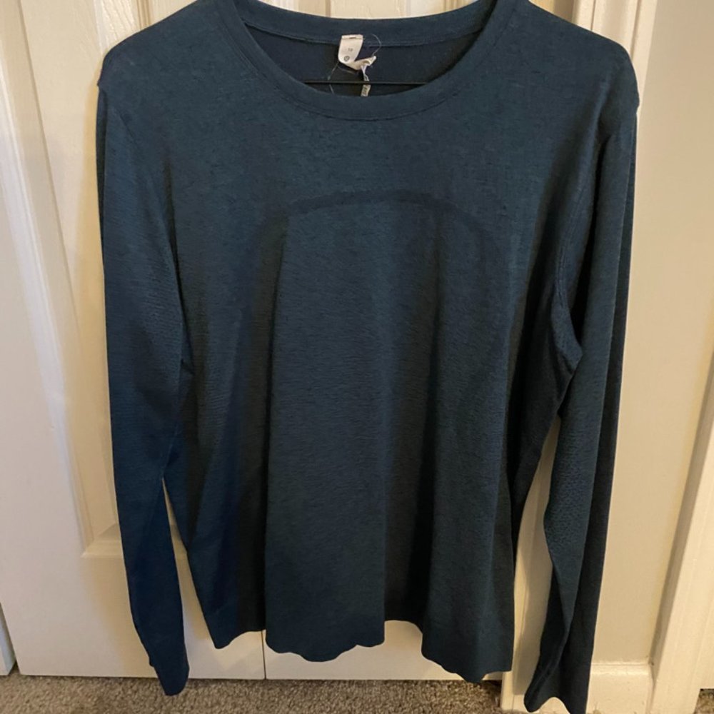 Lululemon Swiftly Relaxed - Fit Long Sleeves Shirt